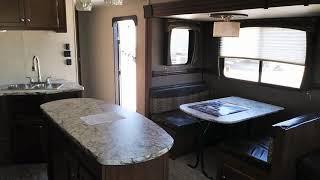 2017 Heartland Trail Runner 32RLDS Travel Trailers RV For Sale in Baytown, Texas